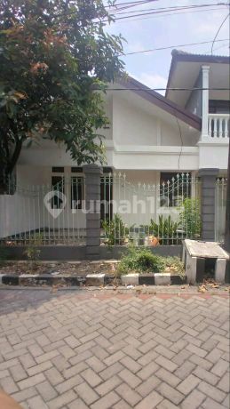 Rumah Siap Huni 2 Lantai Menanggal Surabaya Selatan Rumah Siap Huni 2 Lantai Menanggal Surabaya Selatan
