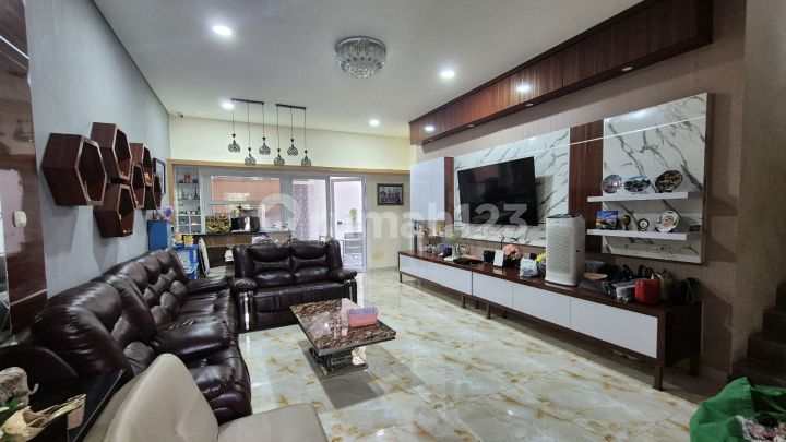 Dijual Rumah Mewah Di Pusat Kota