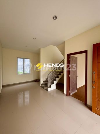 Dijual Cepat Rumah Hook 2 Lantai di De Diamond Residence Batam Center Dijual Cepat Rumah Hook 2 Lantai di De Diamond Residence Batam Center