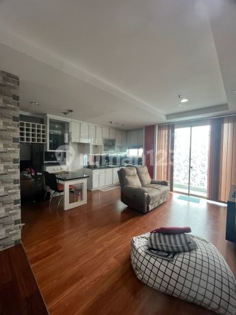 Dijual /Sewakan Apartment Rapi, Modern Minimalis Nice Garden Loft 2 Lantai di Moi. Lokasi Strategis