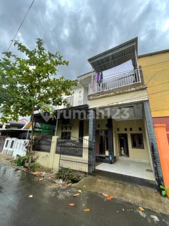 Dijual Rumah 2 Lantai di Griya Fajar Mas, Jl. Teduh Bersinar - Makassar
