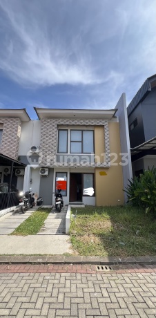 Rumah di Cluster Premier Serenity Kota Bekasi Timur
