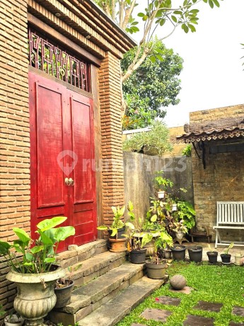 Rumah Cantik Di Cluster Virginia Lagoon Bsd City. Im