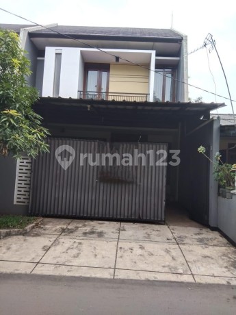 Dijual Cepat Rumah 2 Lantai Strategis Di Chandra Baru Jatirahayu Dijual Cepat Rumah 2 Lantai Strategis Di Chandra Baru Jatirahayu