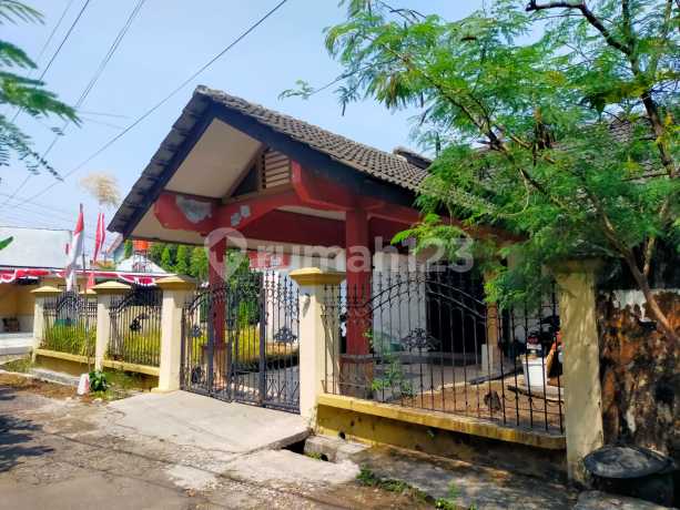 Dijual Rumah Posisi Hook Lingkungan Aman di Pondok Teratai Mojokerto Dijual Rumah Posisi Hook Lingkungan Aman di Pondok Teratai Mojokerto