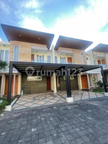 Nice House Ready to Live In a Comfortable Housing Estate at Iconic Private Residence Sidoarjo
