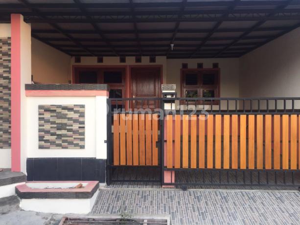 Rumah Sederhana Bergaya Bali Bersih Dan Nyaman