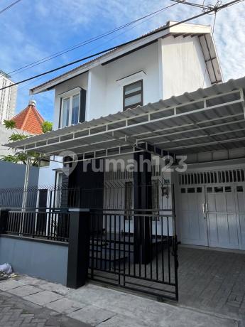 Dijual Rumah Di Semolowaru Sukolilo Surabaya Timur di Jl. Semolowaru No.1, Semolowaru, Sukolilo, Kota Surabaya, Jawa Timur, Indonesia, 60119, Semolowaru Rumah SHM