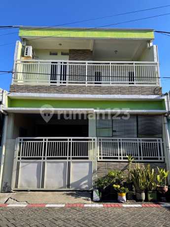 Rumah Cantik Bagus 2 Lantai di Griya Citra Asri