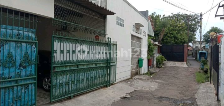 Rumah Kemandoran Palmerah. Dijual Cepat Rumah SHM Rumah Kemandoran Palmerah. Dijual Cepat Rumah SHM