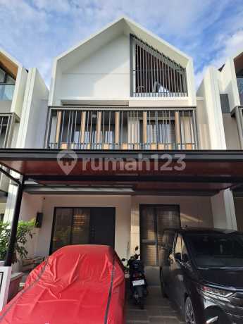 Dijual Rumah 3 Lantai Attics Cluster Strozzi 7X12 Gading Serpong