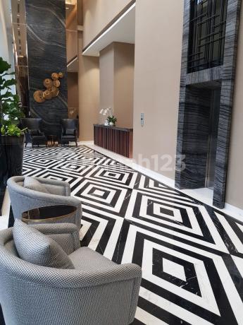 Luxury 1 BR Fully Furnished Apartment at Nine Residence Mampang