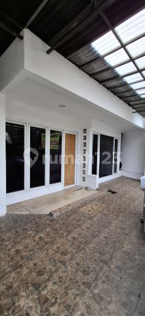 Rumah Nyaman Siap Huni di Taman Cibodas, Tangerang Rumah Nyaman Siap Huni di Taman Cibodas, Tangerang