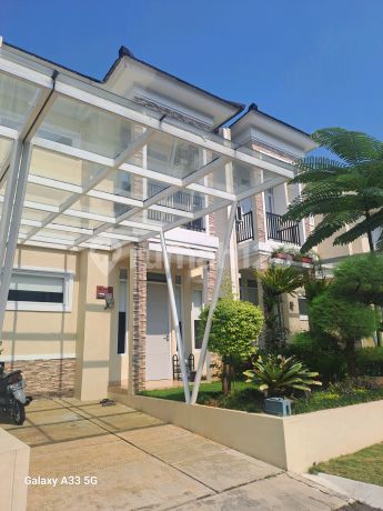 Rumah Cantik 2 Lantai Fully Furnished Bukit Cimanggu City Bogor
