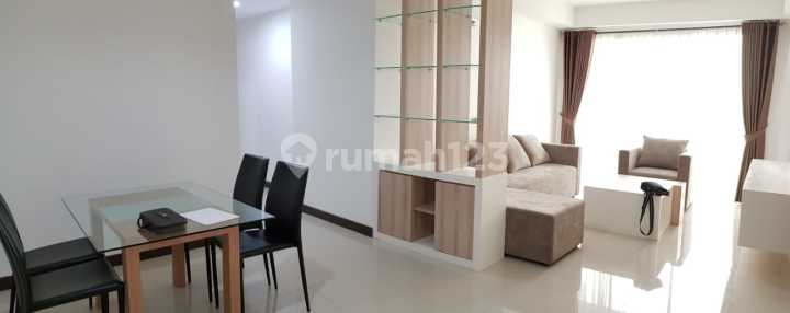 Selling at a Loss: Galerry West Apartment