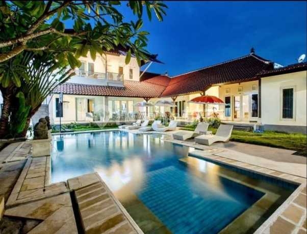 Dijual Rumah Semi Villa Putra Bali Hill, Nusa Dua