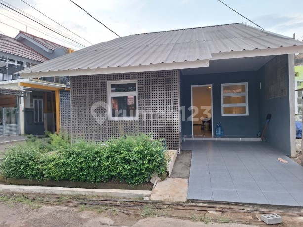 Rumah Modern Keren Baru Renov Bukit Cimanggu City Rumah Modern Keren Baru Renov Bukit Cimanggu City