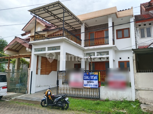 Rumah 2 Lantai Minimalis Di Bogor Lakeside Rumah 2 Lantai Minimalis Di Bogor Lakeside