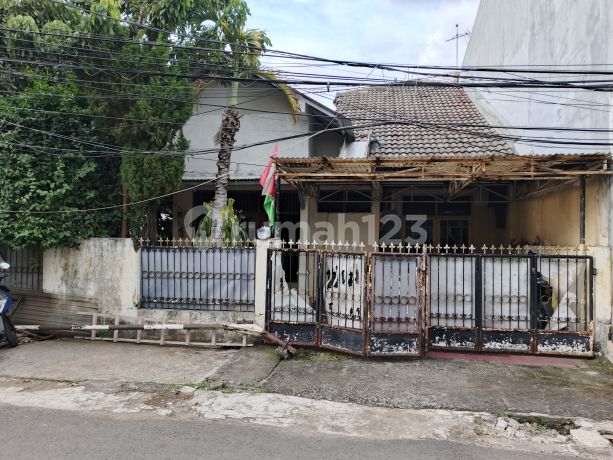 Dijual Rumah Hook di Taman Buaran Indah , Jakarta Timur