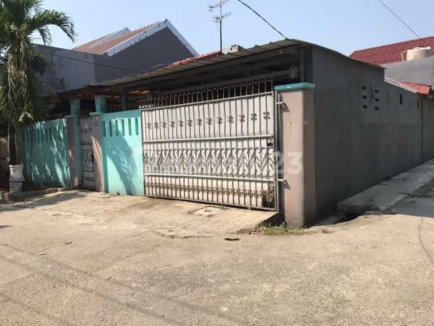 Quick Sale 1-Story House Harapan Indah 1 Bekasi Quick Sale 1-Story House Harapan Indah 1 Bekasi