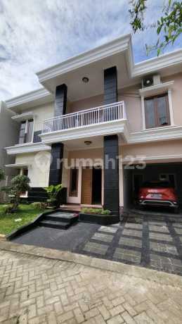 Dijual Cepat Rumah Bagus di Puri Sriwedari Cibubur Dijual Cepat Rumah Bagus di Puri Sriwedari Cibubur