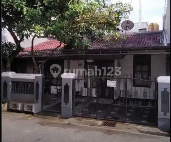 Rumah Siap Huni di Perumahan Kemang Ifi Bekasi Kota Jatiasih Rumah Siap Huni di Perumahan Kemang Ifi Bekasi Kota Jatiasih