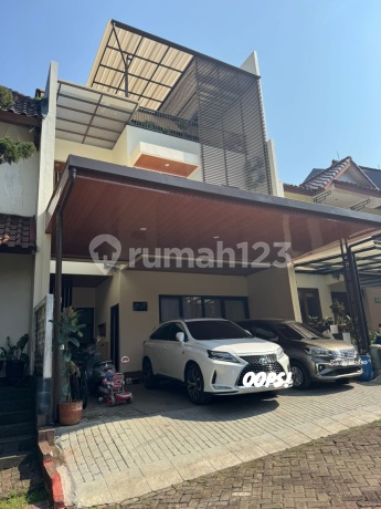 Rumah Dalam Komplek Besar Di Kelapa Dua Tugu