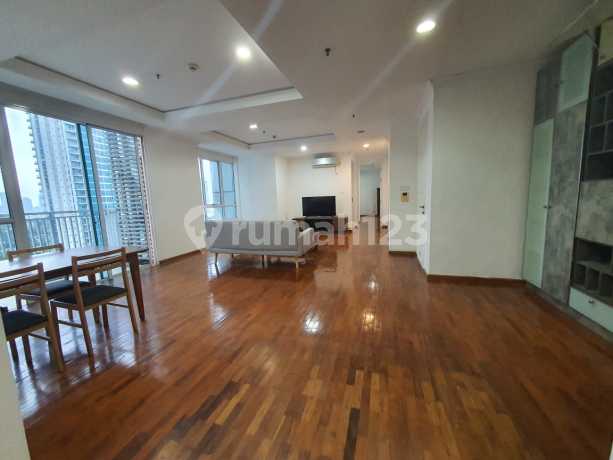 Apartment Essence Dharmawangs 3 Kamar Tidur