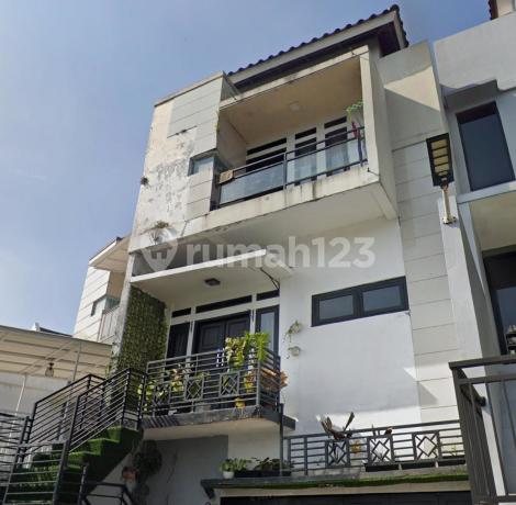 Lelang Rumah Mewah Murah Cibeunying Kota Bandung