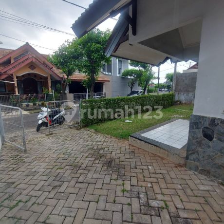 Rumah Luas Harga Bagus di Kemang Pratama 2 Bekasi Rumah Luas Harga Bagus di Kemang Pratama 2 Bekasi