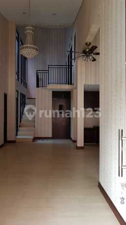 Minimalist House in Malaka Country Estate, East Jakarta Minimalist House in Malaka Country Estate, East Jakarta