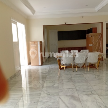 Bagus..pool..shuni..baru Lingkungan Nyaman 