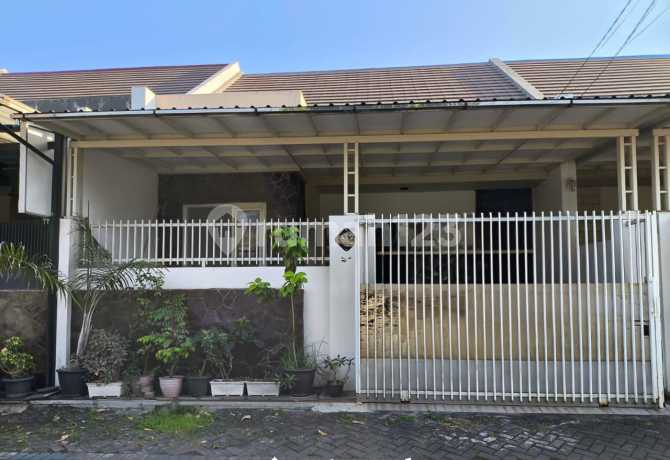 Griya Kebraon Utama Semi-Furnished House Griya Kebraon Utama Semi-Furnished House