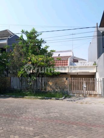 Dijual Rumah Hitung Tanah Manyar Kartika Murah