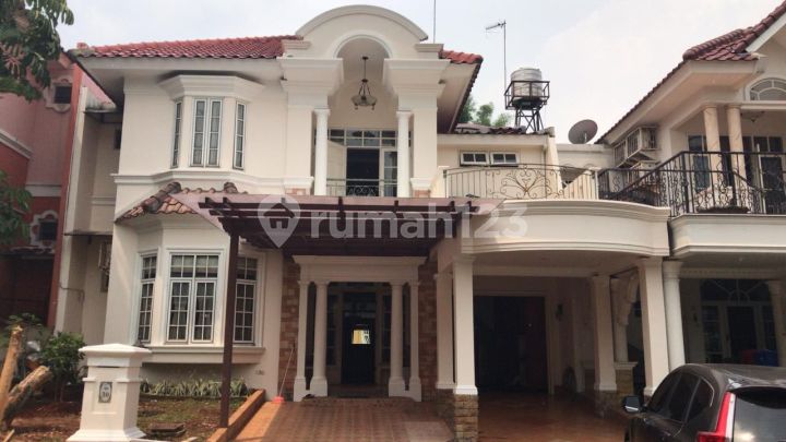 Dijual Rumah Legenda Wisata Cibubur 2,5 Lantai Full Furnished