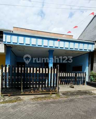 Ready-to-Occupy House in Manukan Asri Area