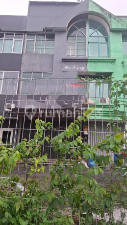 Ruko Strategis di Kalimalang, Bekasi! Lokasi Dekat dengan Pusat Bisnis dan Industri, Akses Mudah. Cocok untuk Bisnis Retail, Kantor, atau Jasa. .Jual Ruko, Harga Kompetitif! Hubungi Kami untuk Info Lebih Lanjut!