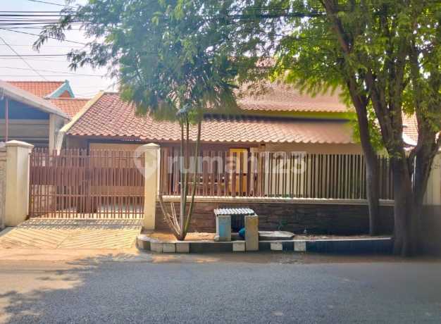 Rumah Shm Luas Tepi Jalan Di Rungkut Asri Tengah Rumah Shm Luas Tepi Jalan Di Rungkut Asri Tengah