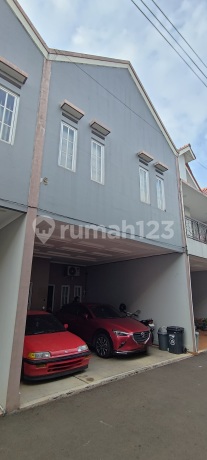 Rumah 2Lantai Murah Siap Huni Dekat Tol Dipermata Ruby Depok