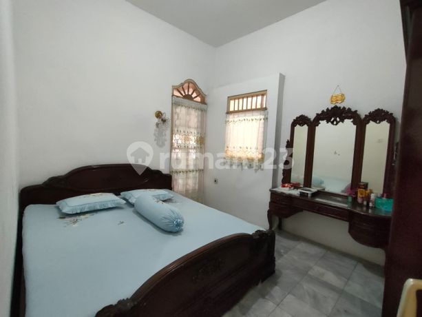 Dijual Rumah Bagus Terawat dan Strategis