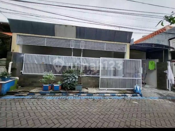 Rumah waru di rewwin dekat deltasari graha tirta unimas sidoarjo Rumah waru di rewwin dekat deltasari graha tirta unimas sidoarjo