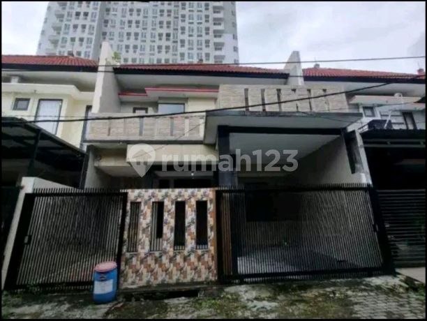 Rumah 2 Lantai Graha Sampurna Indah Wiyung Surabaya Rumah 2 Lantai Graha Sampurna Indah Wiyung Surabaya