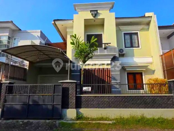 Rumah 2 Lantai Bavarian Village Darmo Permai Darmo Surabaya