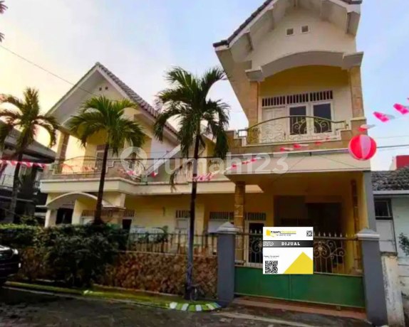 2-Story House for Sale in Deltasari Hook, New Cluster Delta Tama, Sidoarjo