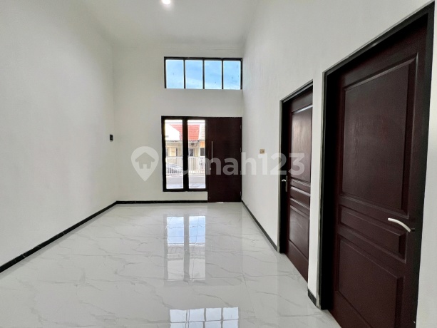 For Sale Beautiful 1-Story House in Juanda Regency, Ready to Occupy, Near Juanda