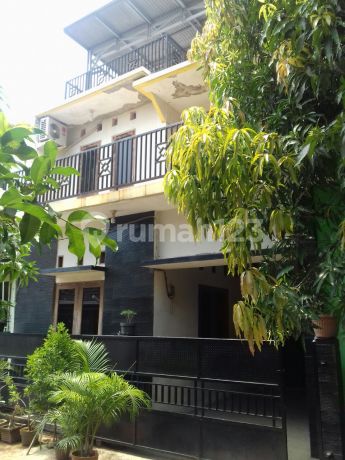 Rumah Murah 3 Lantai Perum Alinda Kencana Permai Bekasi