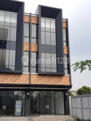 RUKO MURAH DAN PUSAT RAMAI ALAM SUTERA ! VICTORIA LANE