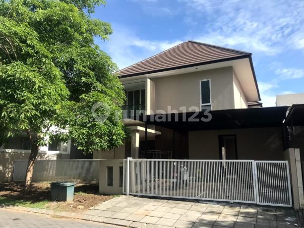 Graha Natura Dekat Citraland Surabaya Barat Rumah Tropical Modern