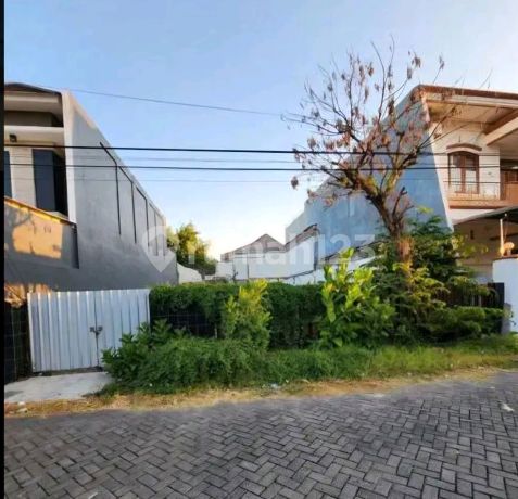 Land Parcel Manyar Tirtoyoso Selatan Row 3 Cars Cheap 11 Million/Meter Land Parcel Manyar Tirtoyoso Selatan Row 3 Cars Cheap 11 Million/Meter