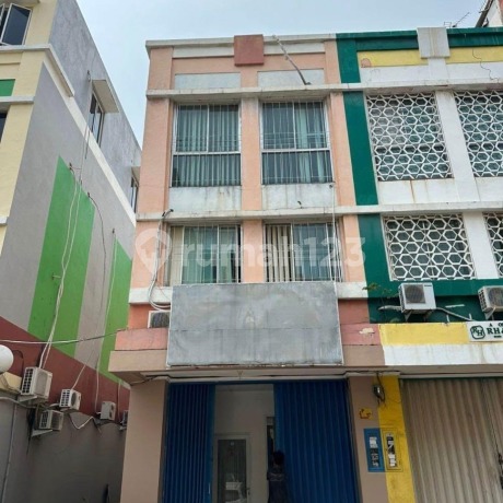 Murah !! Dijual Ruko 3,5 Lantai di Cempaka Mas Lokasi Strategis Cocokuntuk Kantor atau Retail Murah !! Dijual Ruko 3,5 Lantai di Cempaka Mas Lokasi Strategis Cocokuntuk Kantor atau Retail